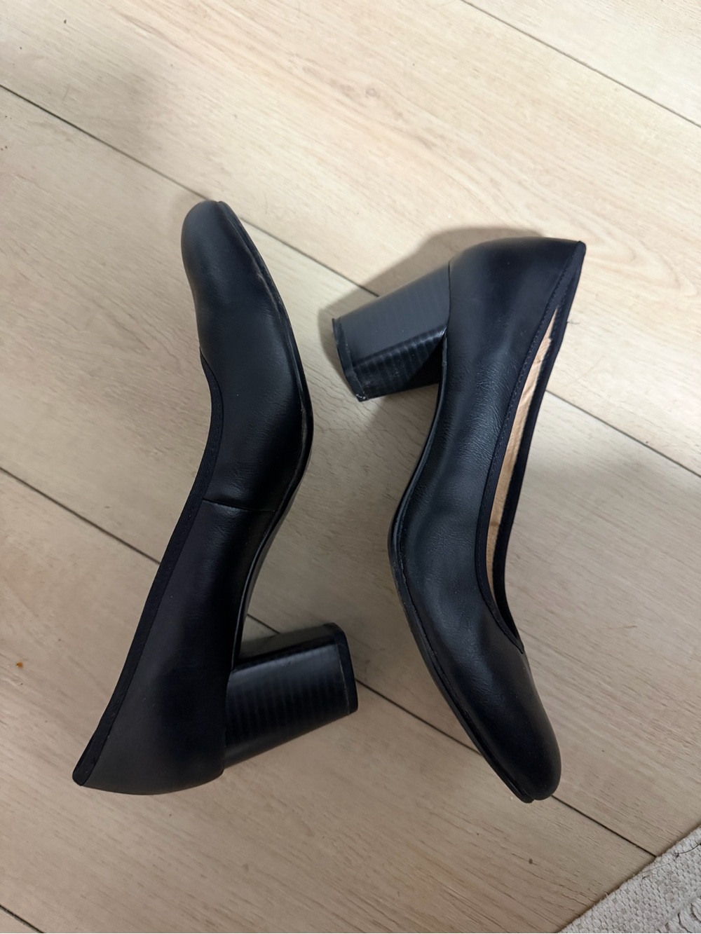 Classic Black Block Heel Pumps - Womens